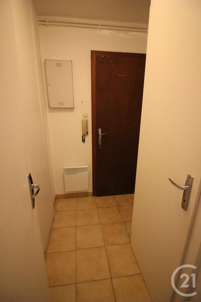 Appartement Studio &agrave; louer - 1 pi&egrave;ce - 19,94 m2 - Metz - 57 - LORRAINE
