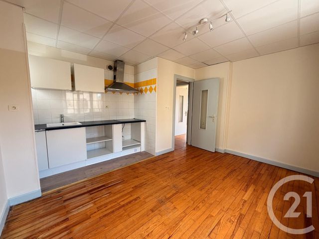 Appartement F4 &agrave; louer - 4 pi&egrave;ces - 77,75 m2 - Metz - 57 - LORRAINE