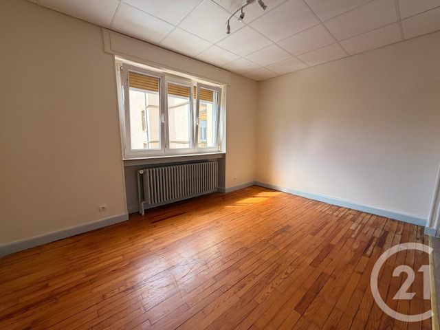 Appartement F4 &agrave; louer - 4 pi&egrave;ces - 77,75 m2 - Metz - 57 - LORRAINE