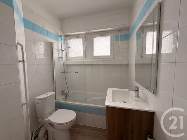 Appartement F4 &agrave; louer - 4 pi&egrave;ces - 77,75 m2 - Metz - 57 - LORRAINE