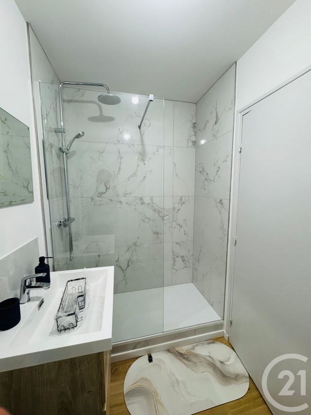 Appartement F1 &agrave; louer - 1 pi&egrave;ce - 29,60 m2 - Metz - 57 - LORRAINE