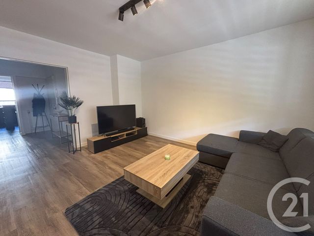 Appartement 4 pieces &agrave; louer - 4 pi&egrave;ces - 83,50 m2 - Metz - 57 - LORRAINE
