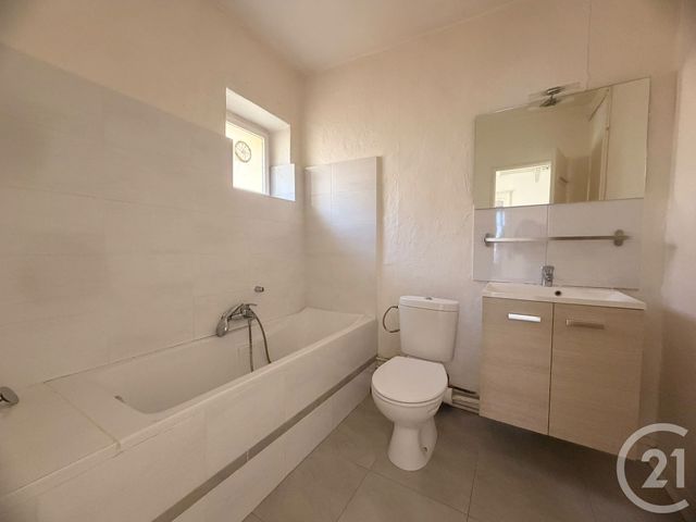 Appartement F3 &agrave; louer - 3 pi&egrave;ces - 66,07 m2 - Metz - 57 - LORRAINE