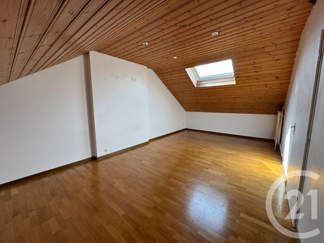 Maison &agrave; louer - 5 pi&egrave;ces - 144,58 m2 - Metz - 57 - LORRAINE