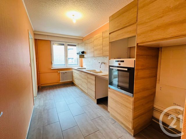 Appartement T4 &agrave; louer - 4 pi&egrave;ces - 79,30 m2 - Metz - 57 - LORRAINE