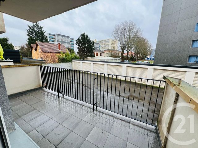 Appartement T4 &agrave; louer - 4 pi&egrave;ces - 79,30 m2 - Metz - 57 - LORRAINE