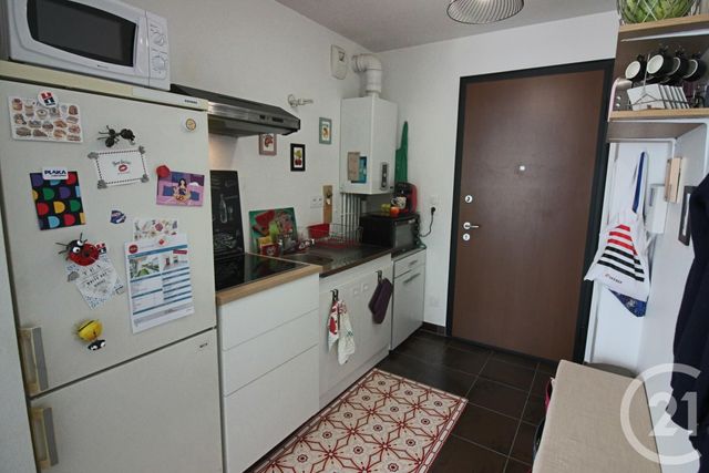 Appartement Studio &agrave; louer - 1 pi&egrave;ce - 27,14 m2 - Metz - 57 - LORRAINE