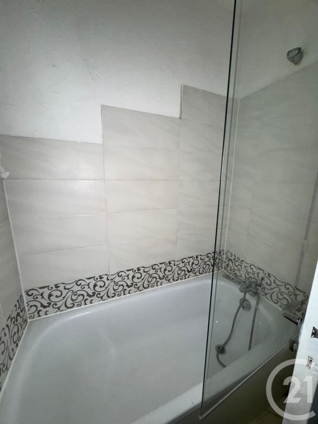 Appartement F2 &agrave; louer - 2 pi&egrave;ces - 42,12 m2 - Metz - 57 - LORRAINE