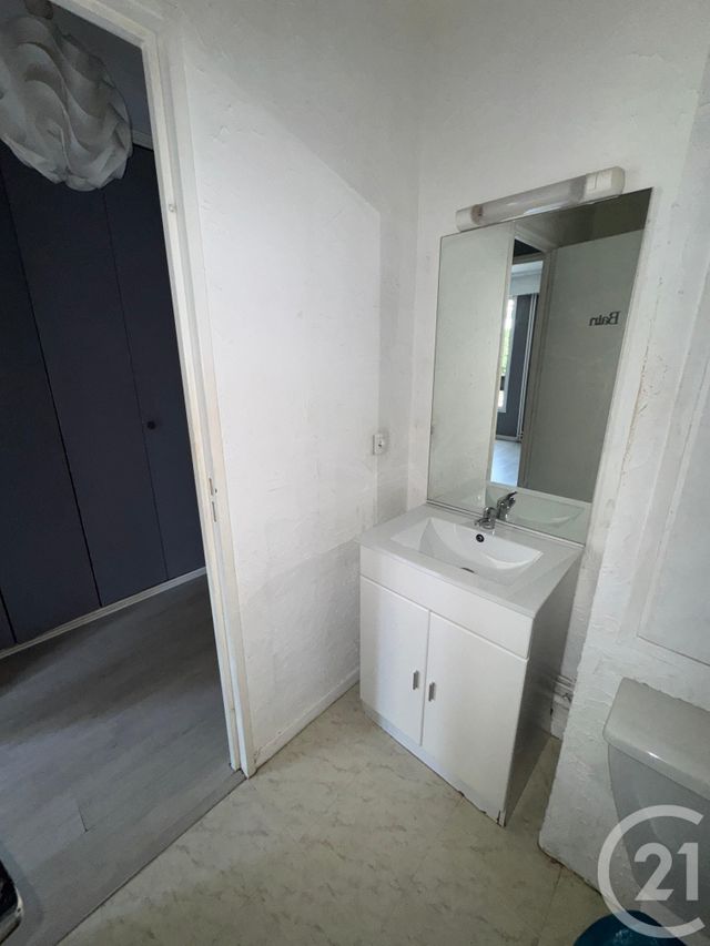 Appartement F2 &agrave; louer - 2 pi&egrave;ces - 42,12 m2 - Metz - 57 - LORRAINE
