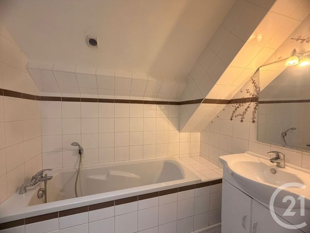 Appartement F3 &agrave; louer - 3 pi&egrave;ces - 59,21 m2 - Metz - 57 - LORRAINE