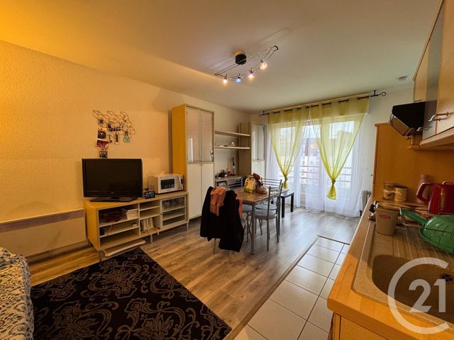 Appartement F1 &agrave; louer - 1 pi&egrave;ce - 30,60 m2 - Metz - 57 - LORRAINE