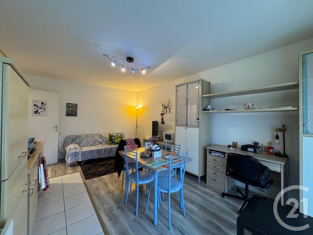 Appartement F1 &agrave; louer - 1 pi&egrave;ce - 30,60 m2 - Metz - 57 - LORRAINE