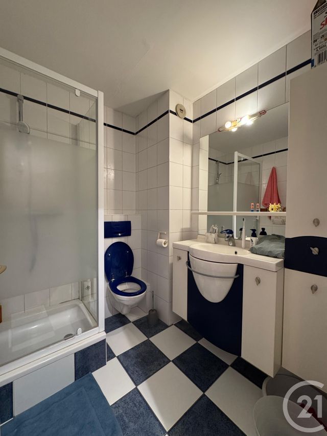 Appartement F1 &agrave; louer - 1 pi&egrave;ce - 30,60 m2 - Metz - 57 - LORRAINE