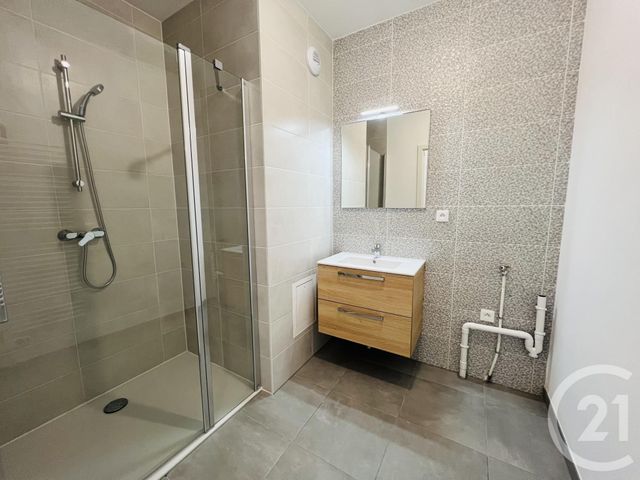 Appartement 3 pieces avec 2 chambres &agrave; louer - 3 pi&egrave;ces - 68,41 m2 - Longeville Les Metz - 57 - LORRAINE