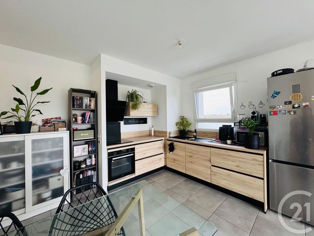 Appartement 3 pieces avec 2 chambres &agrave; louer - 3 pi&egrave;ces - 68,41 m2 - Longeville Les Metz - 57 - LORRAINE