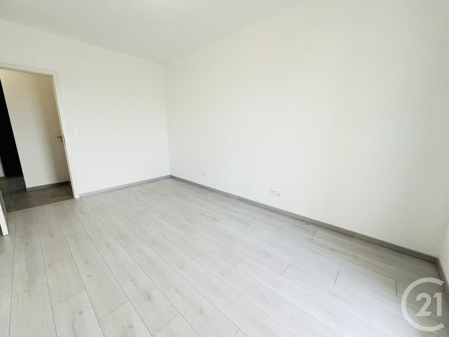 Appartement 3 pieces avec 2 chambres &agrave; louer - 3 pi&egrave;ces - 68,41 m2 - Longeville Les Metz - 57 - LORRAINE