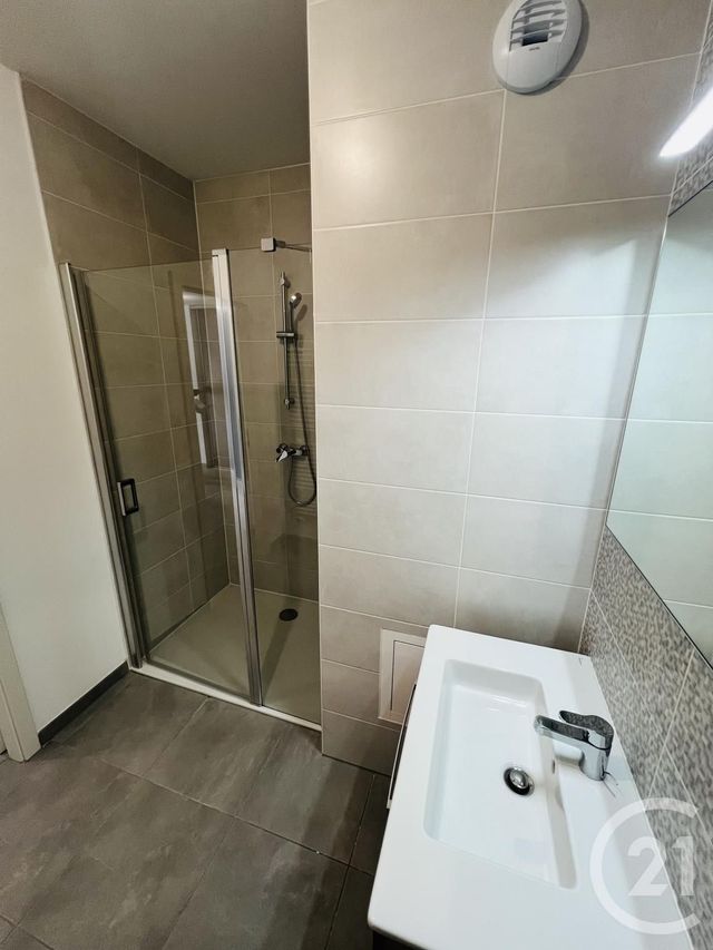 Appartement 3 pieces avec 2 chambres &agrave; louer - 3 pi&egrave;ces - 68,41 m2 - Longeville Les Metz - 57 - LORRAINE