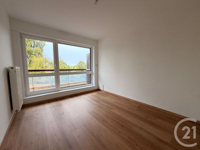 Appartement 4 pieces &agrave; louer - 4 pi&egrave;ces - 100,28 m2 - Metz - 57 - LORRAINE