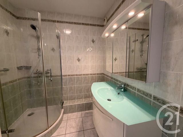 Appartement 4 pieces &agrave; louer - 4 pi&egrave;ces - 100,28 m2 - Metz - 57 - LORRAINE