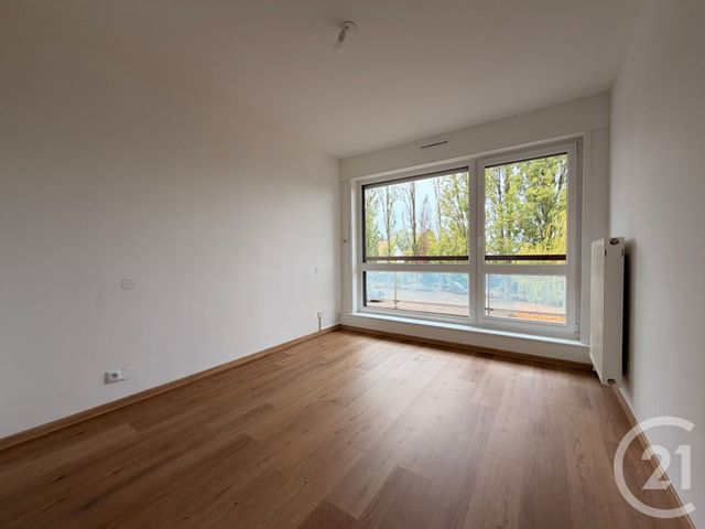 Appartement 4 pieces &agrave; louer - 4 pi&egrave;ces - 100,28 m2 - Metz - 57 - LORRAINE