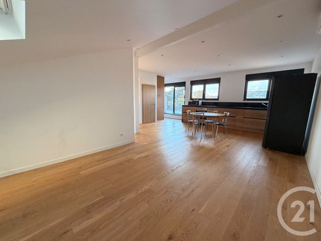 Appartement 3 pieces avec 2 chambres &agrave; louer - 3 pi&egrave;ces - 63,70 m2 - Montigny Les Metz - 57 - LORRAINE