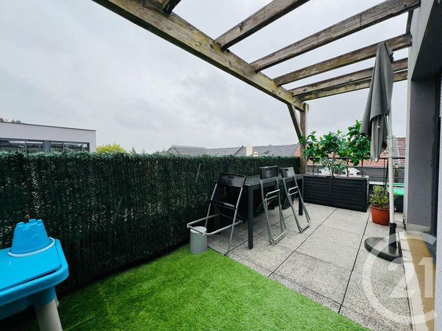 Appartement F5 &agrave; louer - 5 pi&egrave;ces - 99,18 m2 - Metz - 57 - LORRAINE