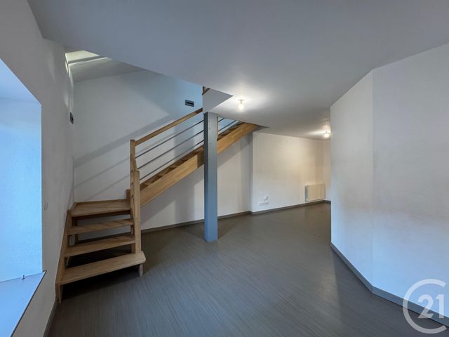 Appartement F2 &agrave; louer - 2 pi&egrave;ces - 64,52 m2 - Charly Oradour - 57 - LORRAINE