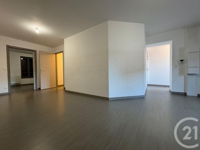 Appartement F2 &agrave; louer - 2 pi&egrave;ces - 64,52 m2 - Charly Oradour - 57 - LORRAINE