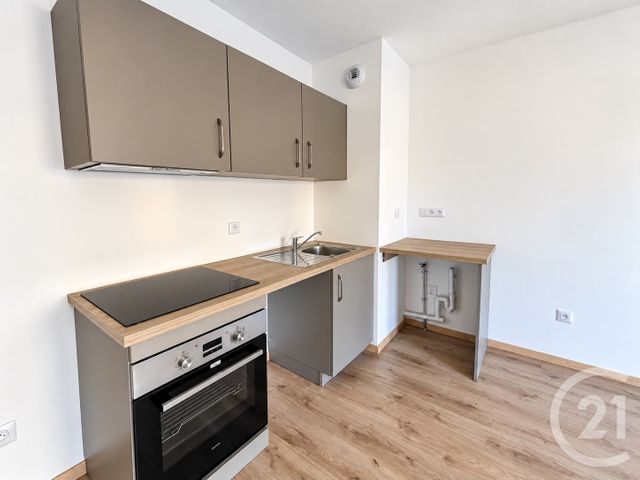 Appartement 2 pieces &agrave; louer - 2 pi&egrave;ces - 46,39 m2 - Montigny Les Metz - 57 - LORRAINE