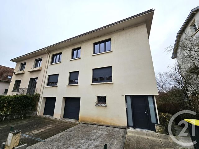 Appartement F3 &agrave; louer - 3 pi&egrave;ces - 36,60 m2 - Longeville Les Metz - 57 - LORRAINE