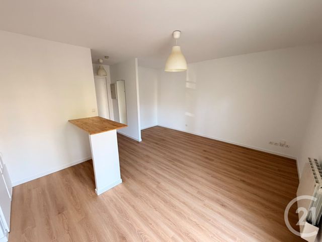 Appartement Studio &agrave; louer - 1 pi&egrave;ce - 25,04 m2 - Longeville Les Metz - 57 - LORRAINE