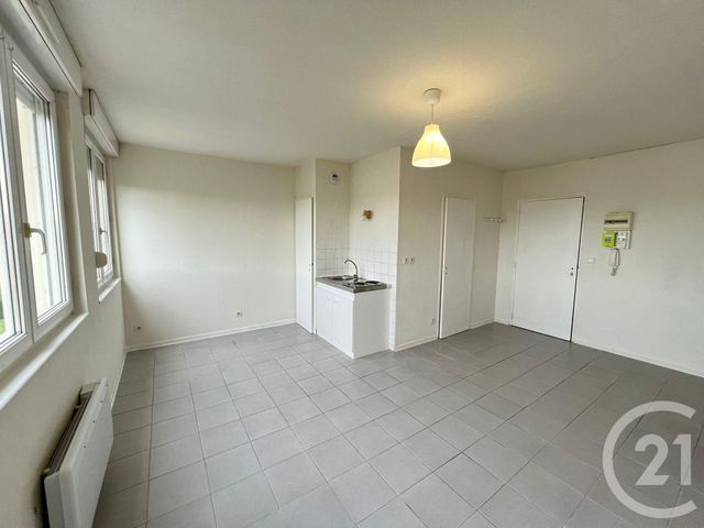 Appartement Studio &agrave; louer - 1 pi&egrave;ce - 26,51 m2 - Metz - 57 - LORRAINE
