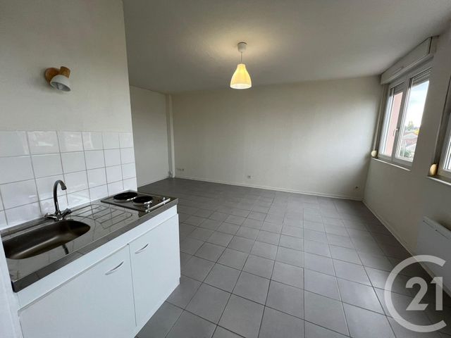 Appartement Studio &agrave; louer - 1 pi&egrave;ce - 26,51 m2 - Metz - 57 - LORRAINE