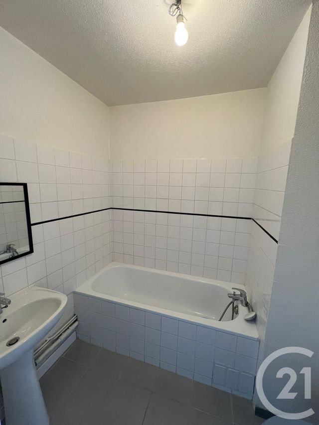 Appartement Studio &agrave; louer - 1 pi&egrave;ce - 26,51 m2 - Metz - 57 - LORRAINE