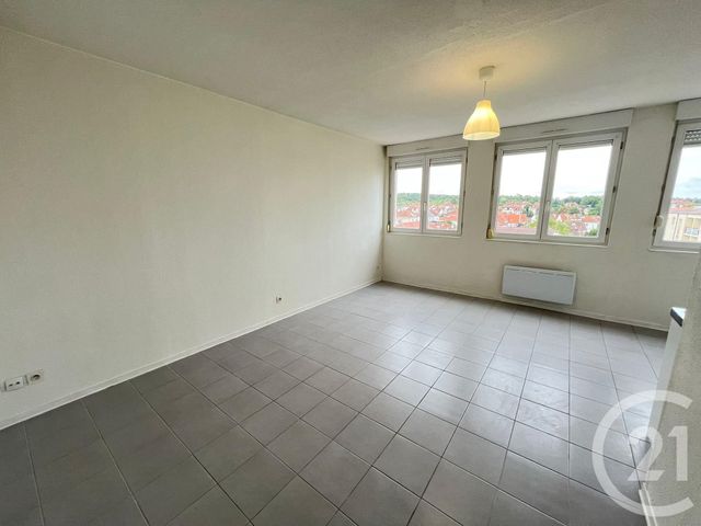 Appartement Studio &agrave; louer - 1 pi&egrave;ce - 26,51 m2 - Metz - 57 - LORRAINE