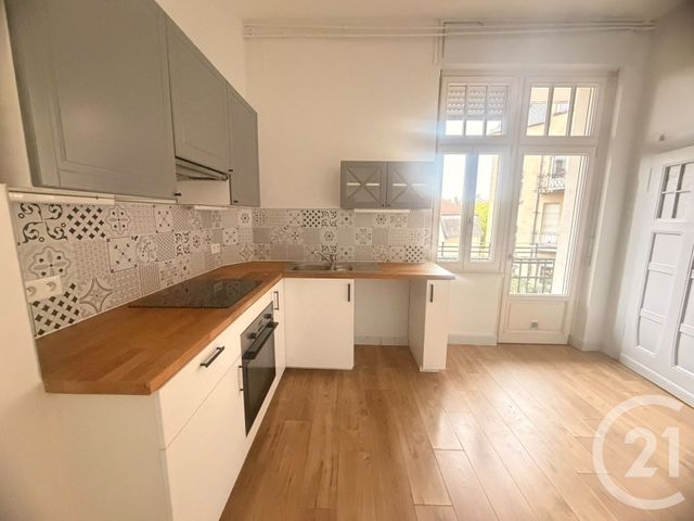 Appartement F5 &agrave; louer - 5 pi&egrave;ces - 134,58 m2 - Metz - 57 - LORRAINE