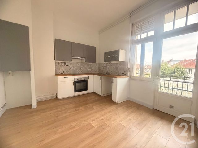 Appartement F5 &agrave; louer - 5 pi&egrave;ces - 134,58 m2 - Metz - 57 - LORRAINE