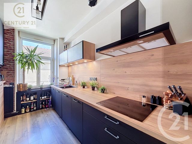 Appartement F4 &agrave; vendre - 4 pi&egrave;ces - 93,29 m2 - Vesoul - 70 - FRANCHE-COMTE