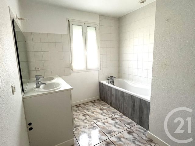 Maison à vendre - 5 pièces - 90,66 m2 - Vesoul - 70 - FRANCHE-COMTE