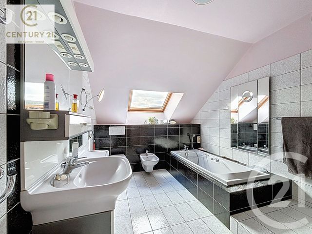 Maison &agrave; vendre - 5 pi&egrave;ces - 141,60 m2 - Vaivre Et Montoille - 70 - FRANCHE-COMTE