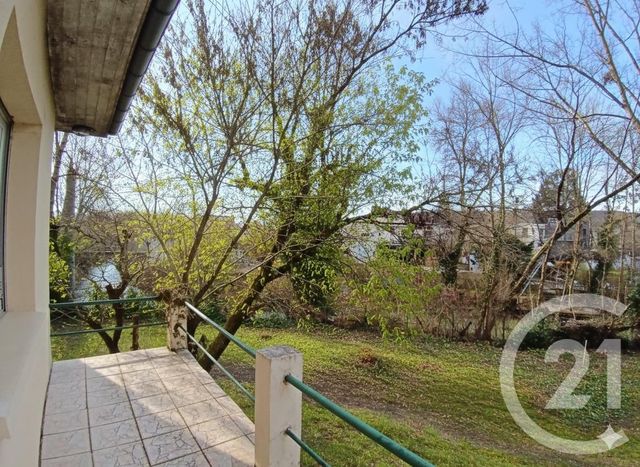 Maison &agrave; vendre - 6 pi&egrave;ces - 118 m2 - Vesoul - 70 - FRANCHE-COMTE