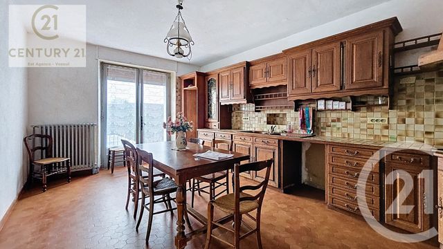 Maison à vendre - 9 pièces - 188,88 m2 - Fretigney Et Velloreille - 70 - FRANCHE-COMTE