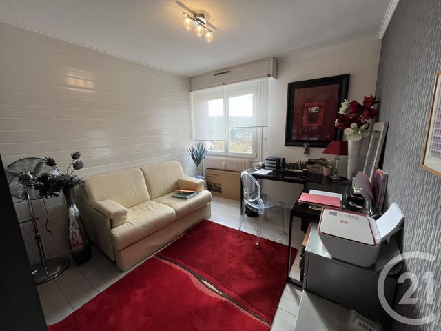 Appartement F5 &agrave; vendre - 4 pi&egrave;ces - 95,83 m2 - Vesoul - 70 - FRANCHE-COMTE