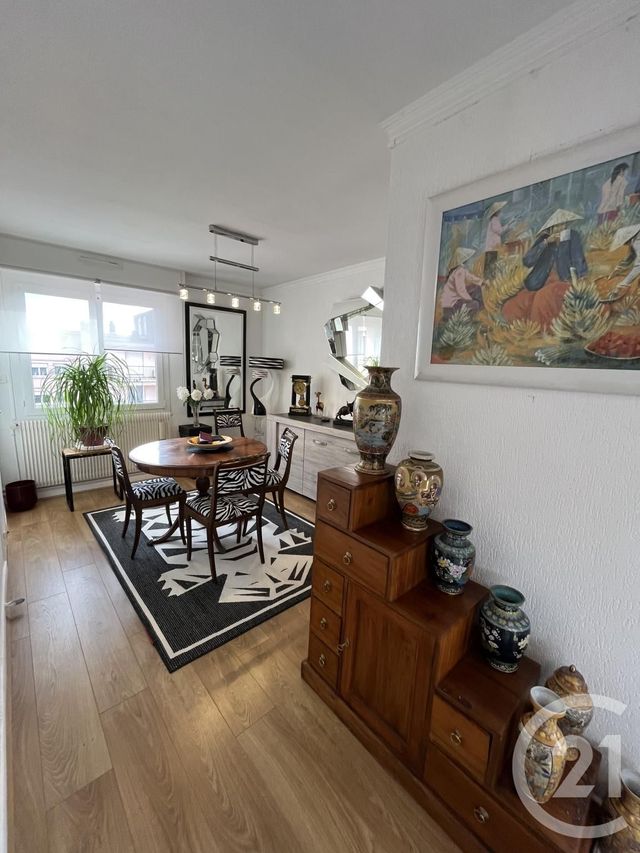 Appartement F5 &agrave; vendre - 4 pi&egrave;ces - 95,83 m2 - Vesoul - 70 - FRANCHE-COMTE
