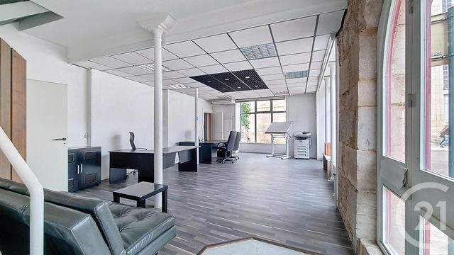 Appartement Local &agrave; vendre - 2 pi&egrave;ces - 67,55 m2 - Vesoul - 70 - FRANCHE-COMTE