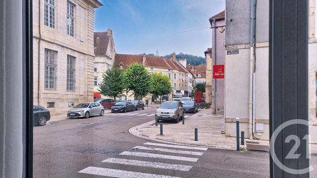 Appartement Local &agrave; vendre - 2 pi&egrave;ces - 67,55 m2 - Vesoul - 70 - FRANCHE-COMTE
