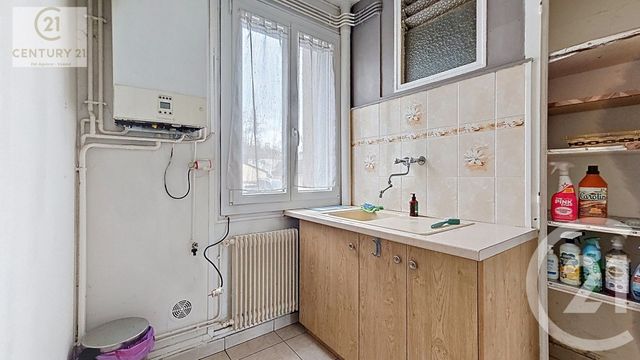 Appartement T3 &agrave; vendre - 3 pi&egrave;ces - 45,19 m2 - Vesoul - 70 - FRANCHE-COMTE