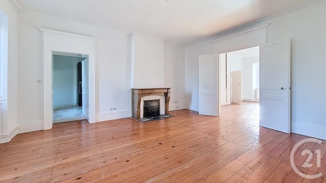 Appartement F7 &agrave; vendre - 7 pi&egrave;ces - 180 m2 - Vesoul - 70 - FRANCHE-COMTE