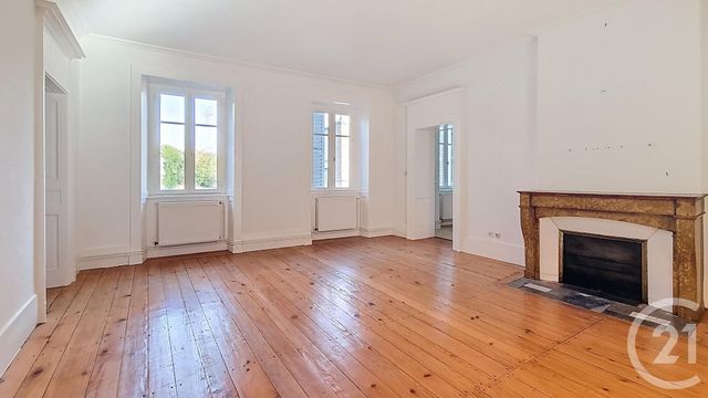 Appartement F7 &agrave; vendre - 7 pi&egrave;ces - 180 m2 - Vesoul - 70 - FRANCHE-COMTE