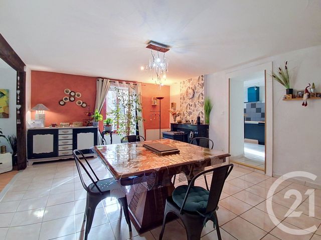 Appartement F5 &agrave; vendre - 6 pi&egrave;ces - 145 m2 - Vesoul - 70 - FRANCHE-COMTE